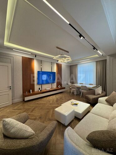 Продаётся 4-комн. новостройка 166 м², м. Элмляр Академиясы, photo 3 from 18