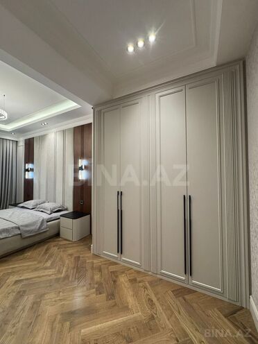 Продаётся 4-комн. новостройка 166 м², м. Элмляр Академиясы, photo 15 from 18
