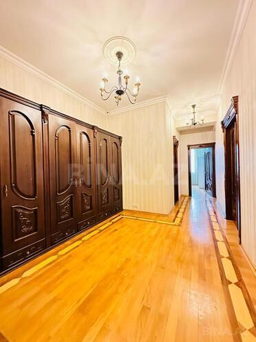 Сдаётся 3-комн. новостройка 130 м², м. 20 января, photo 4 from 25
