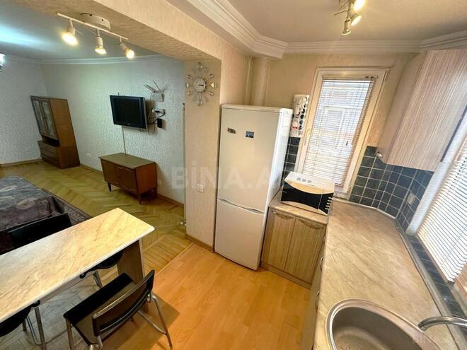 İcarəyə verilir 3 otaqlı köhnə tikili 70 m², Elmlər Akademiyası m., photo 7 from 21
