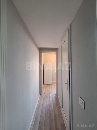 Продаётся 1-комн. вторичка 35 м², м. Иншаатчылар, photo 17 from 24