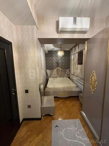 Продаётся 3-комн. новостройка 118 м², м. Элмляр Академиясы, photo 10 from 25