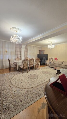 Продаётся 5-комн. вторичка 120 м², м. Ази Асланов, photo 1 from 14