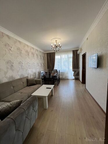 Satılır 2 otaqlı köhnə tikili 50 m², Memar Əcəmi m., photo 1 from 13