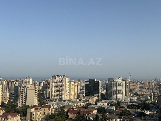 Продаётся 3-комн. новостройка 108 м², м. Низами, photo 1 from 14