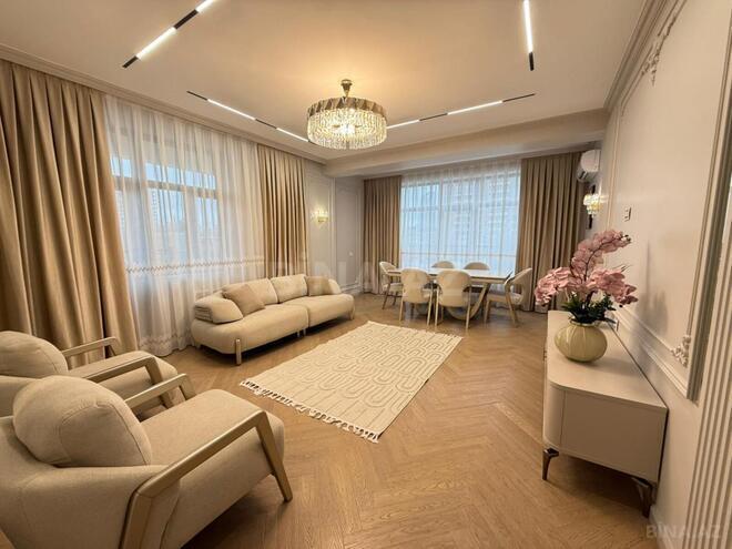 Satılır 3 otaqlı yeni tikili 118 m², 28 May m., photo 1 from 12