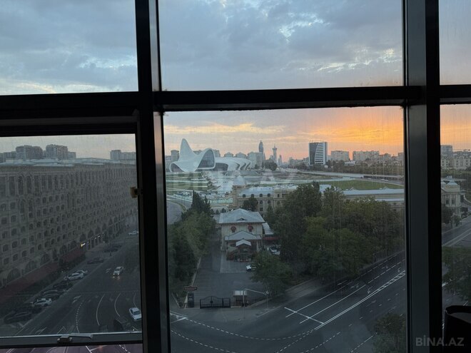 Satılır 4 otaqlı yeni tikili 191 m², Nərimanov r., photo 1 from 15