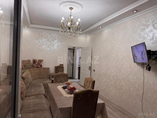 Продаётся 2-комн. вторичка 55 м², м. Ази Асланов, photo 7 from 17