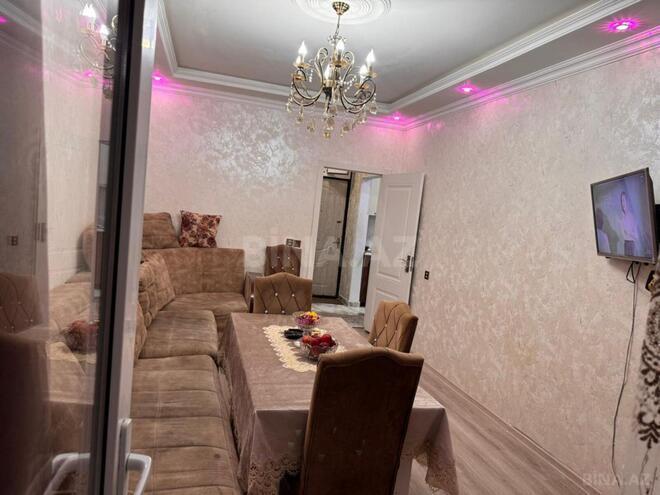 Продаётся 2-комн. вторичка 55 м², м. Ази Асланов, photo 8 from 17