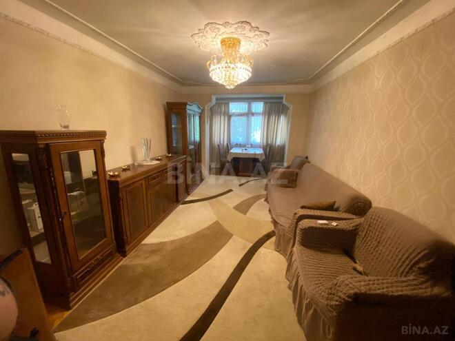 Satılır 3 otaqlı köhnə tikili 70 m², Elmlər Akademiyası m., photo 1 from 12