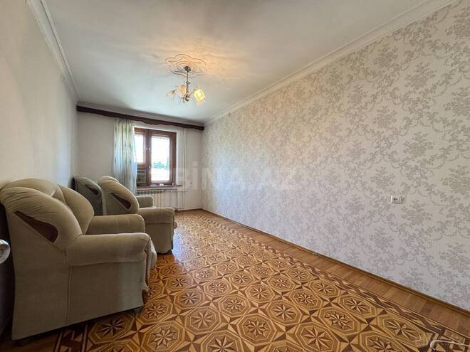 Satılır 2 otaqlı köhnə tikili 60 m², Qara Qarayev m., photo 1 from 14