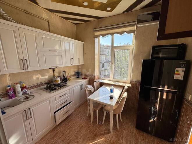Сдаётся 3-комн. вторичка 90 м², м. Нариман Нариманов, photo 5 from 10