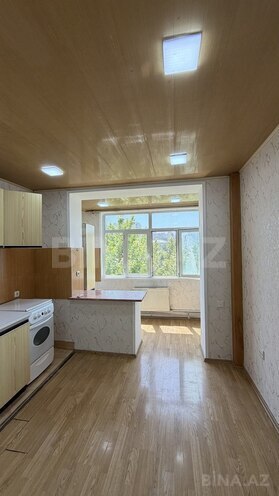 Продается 2-комн. вторичка 65 м², пос. Бакиханова, photo 3 from 13