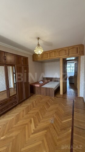 Продается 2-комн. вторичка 65 м², пос. Бакиханова, photo 7 from 13