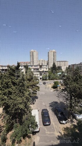 Продается 2-комн. вторичка 65 м², пос. Бакиханова, photo 10 from 13