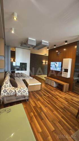 İcarəyə verilir 3 otaqlı yeni tikili 140 m², 7-ci mikrorayon q., photo 1 from 14