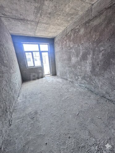 Продаётся 3-комн. новостройка 90 м², Абшеронcкий  р., photo 6 from 13