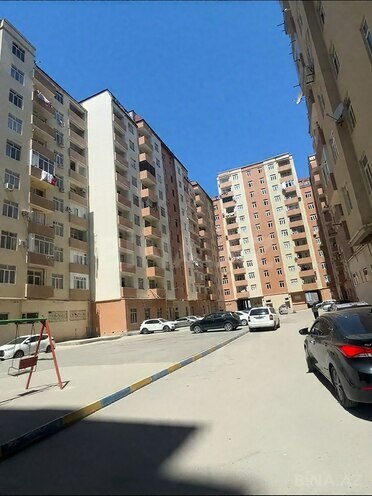 Продаётся 3-комн. новостройка 90 м², Абшеронcкий  р., photo 1 from 13