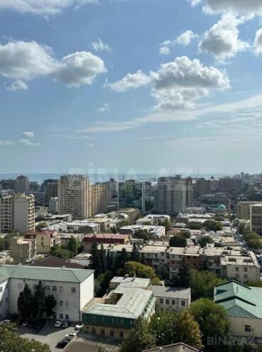 Продаётся 4-комн. новостройка 212 м², м. Низами, photo 12 from 21