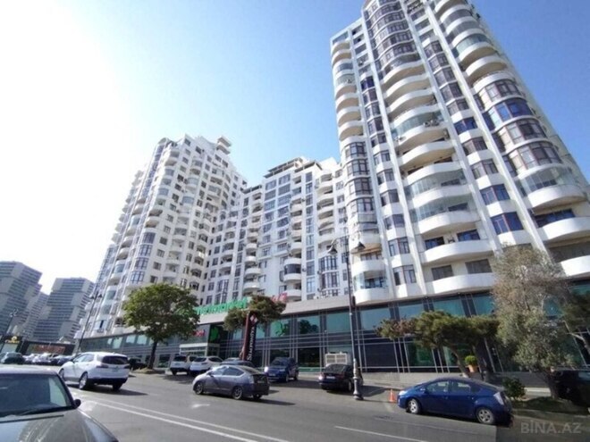 İcarəyə verilir 3 otaqlı yeni tikili 140 m², 8 Noyabr m., photo 1 from 15