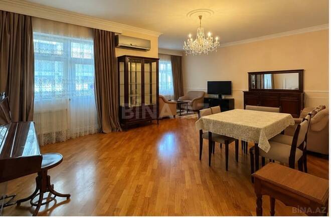 İcarəyə verilir 3 otaqlı yeni tikili 115 m², 28 May m., photo 3 from 9