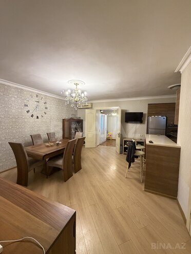Satılır 3 otaqlı köhnə tikili 70 m², Yasamal r., photo 5 from 11