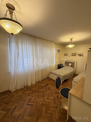 Satılır 3 otaqlı köhnə tikili 70 m², Yasamal r., photo 10 from 11