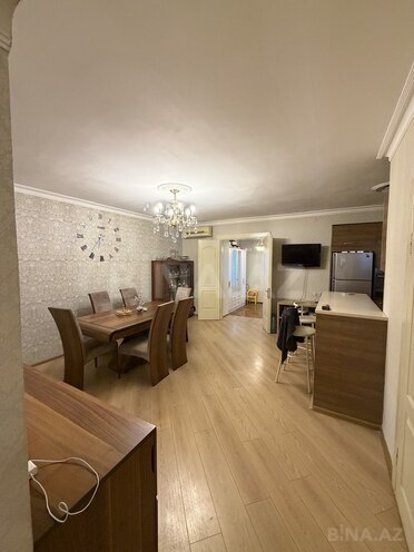 Satılır 3 otaqlı köhnə tikili 70 m², Yasamal r., photo 7 from 11