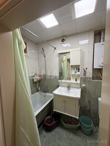 Satılır 3 otaqlı köhnə tikili 70 m², Yasamal r., photo 9 from 11