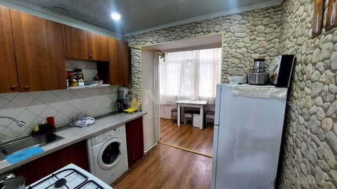 Satılır 3 otaqlı köhnə tikili 80 m², İnşaatçılar m., photo 9 from 19