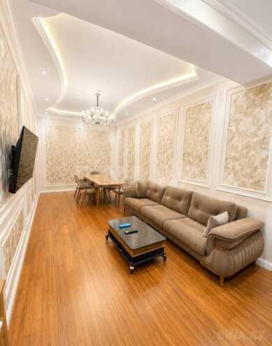 Сдаётся 2-комн. новостройка 120 м², Насиминский  р., photo 1 from 18