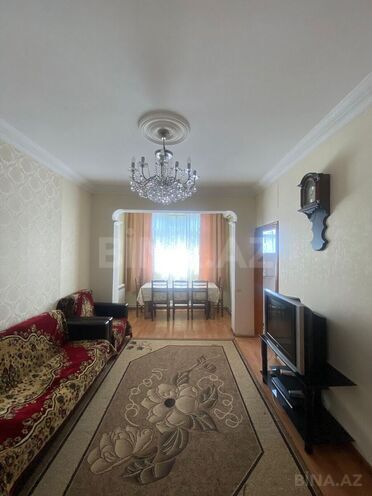 Сдаётся 3-комн. вторичка 80 м², м. Мемар Аджеми, photo 1 from 9
