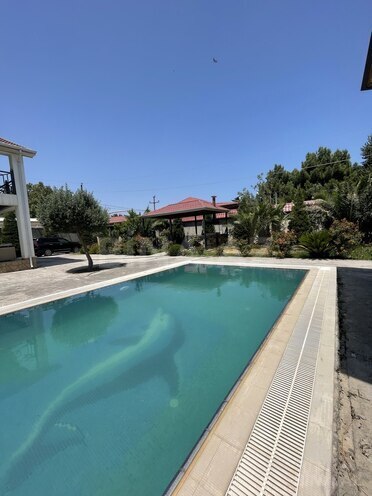 Satılır 4 otaqlı həyət evi/bağ evi 200 m², Novxanı q., photo 1 from 32