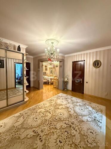 Satılır 3 otaqlı yeni tikili 150 m², 8-ci mikrorayon q., photo 11 from 14