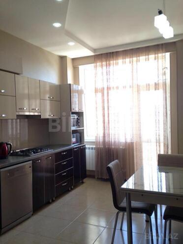 Сдаётся 3-комн. новостройка 140 м², м. Гянджлик, photo 17 from 18