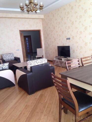 Сдаётся 3-комн. новостройка 140 м², м. Гянджлик, photo 4 from 18
