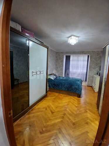 Продаётся 3-комн. вторичка 80 м², м. Нефтчиляр, photo 4 from 22