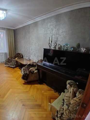 Продаётся 3-комн. вторичка 80 м², м. Нефтчиляр, photo 3 from 22
