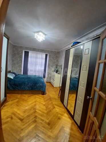 Продаётся 3-комн. вторичка 80 м², м. Нефтчиляр, photo 20 from 22