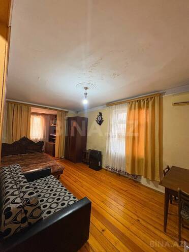 Продаётся 1-комн. вторичка 40 м², м. Нариман Нариманов, photo 1 from 10