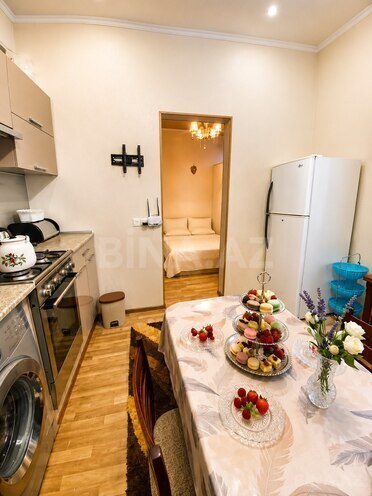 Сдаётся 2-комн. вторичка 45 м², м. Ичеришехер, photo 5 from 7