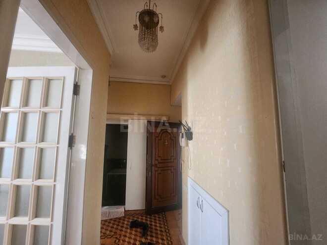 İcarəyə verilir 2 otaqlı köhnə tikili 70 m², 28 May m., photo 12 from 13