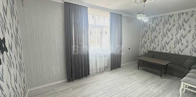 Satılır 2 otaqlı köhnə tikili 60 m², photo 1 from 9