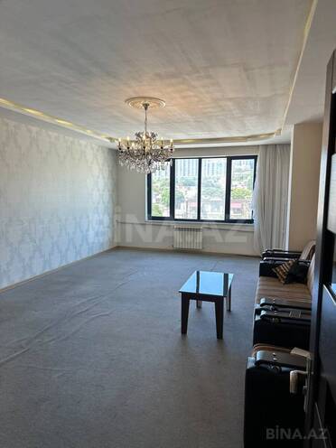 Сдаётся 3-комн. офис 160 м², м. Низами, photo 1 from 21