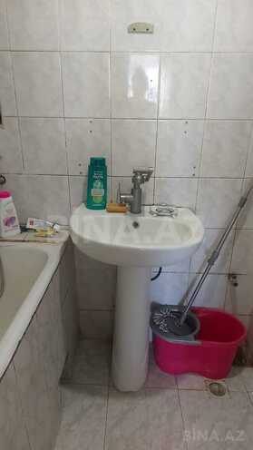 Продаётся 2-комн. вторичка 60 м², м. Нефтчиляр, photo 7 from 10