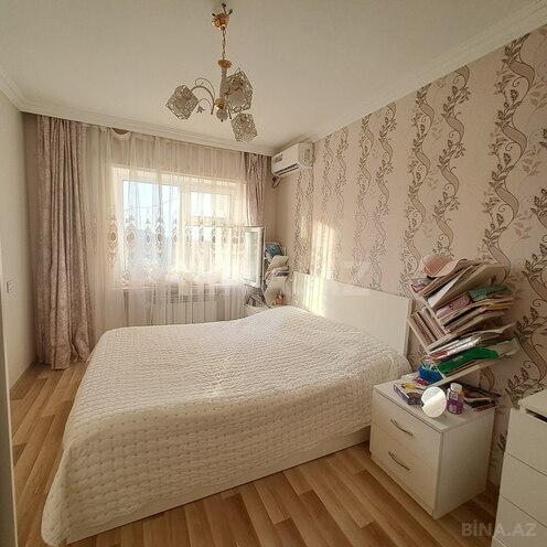 Продаётся 2-комн. вторичка 60 м², м. Нефтчиляр, photo 4 from 10