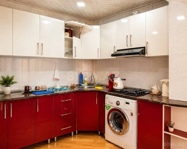Satılır 3 otaqlı köhnə tikili 85 m², Qara Qarayev m., photo 9 from 13