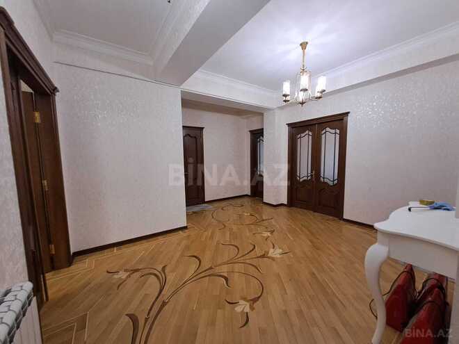 Продаётся 3-комн. новостройка 133 м², м. Элмляр Академиясы, photo 12 from 31