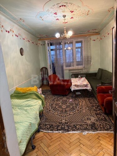 Satılır 3 otaqlı köhnə tikili 70 m², Neftçilər m., photo 3 from 12
