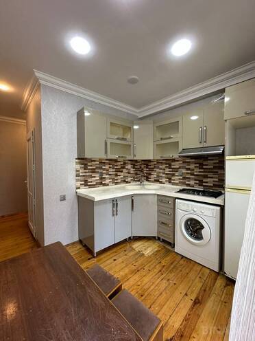 Продаётся 1-комн. вторичка 35 м², м. Элмляр Академиясы, photo 8 from 11